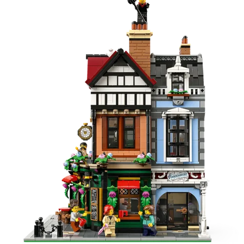 LEGO® Icons Tudor Corner - Image 6