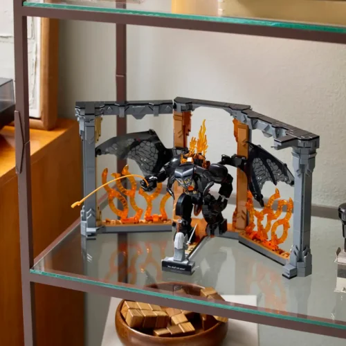 LEGO® Icons The Lord of the Rings: Balrog™ Book Nook - Image 4