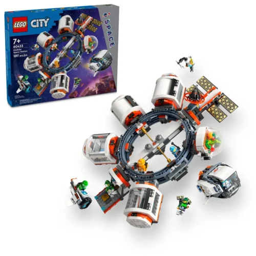 LEGO® City Modular Space Station - Image 4